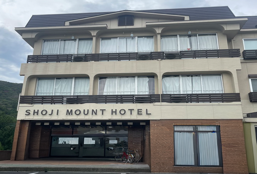 ドラマ「ホットスポット」のモデル旅館になった「SHOJI MOUNT HOTEL」