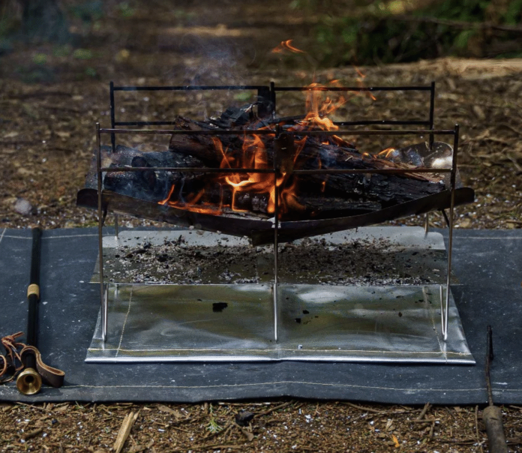 hinataストアにあるZEN camps(ゼンキャンプス)焚き火台