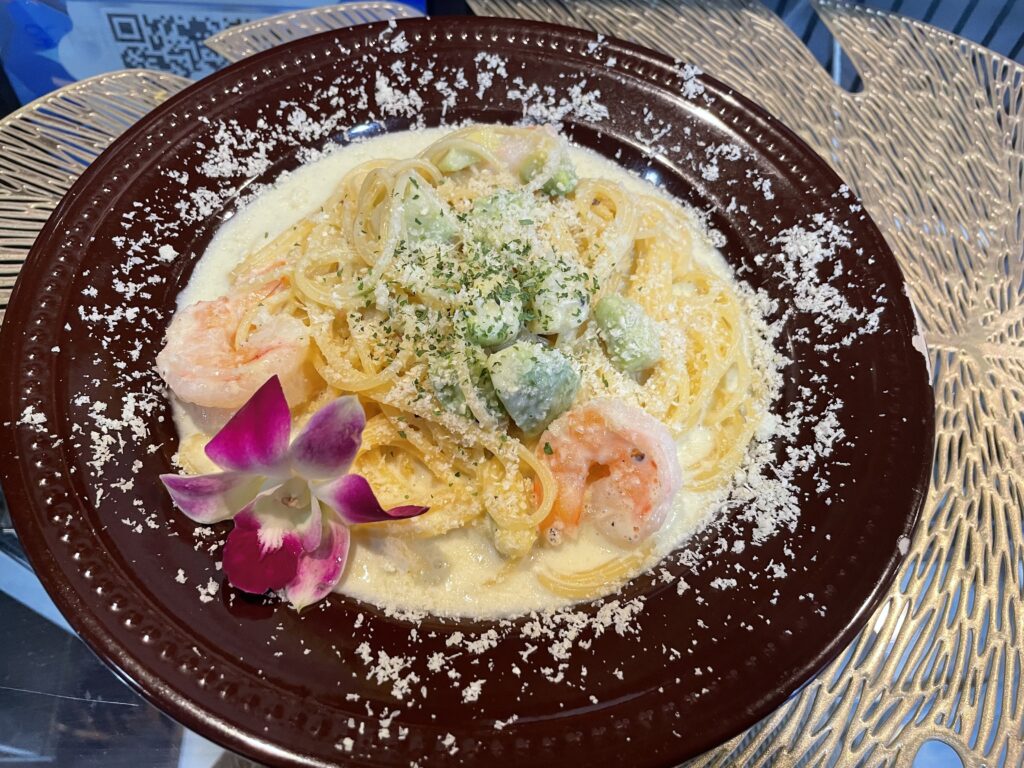 富士吉田にあるハワイアンレストラン「Sola」で注文したパスタ